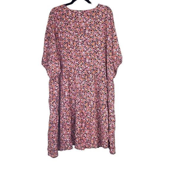 Pieces Pink Black Floral Print Short Sleeve VNeck Babydoll Shift Dress Sz 20 NWT - Picture 2 of 9